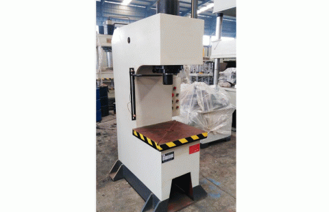 40噸單臂液壓機(jī)